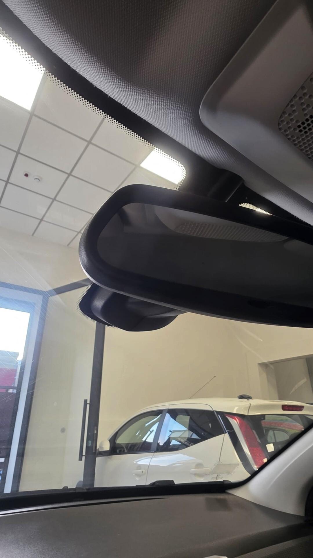 Peugeot 2008 BlueHDi 100 Allure