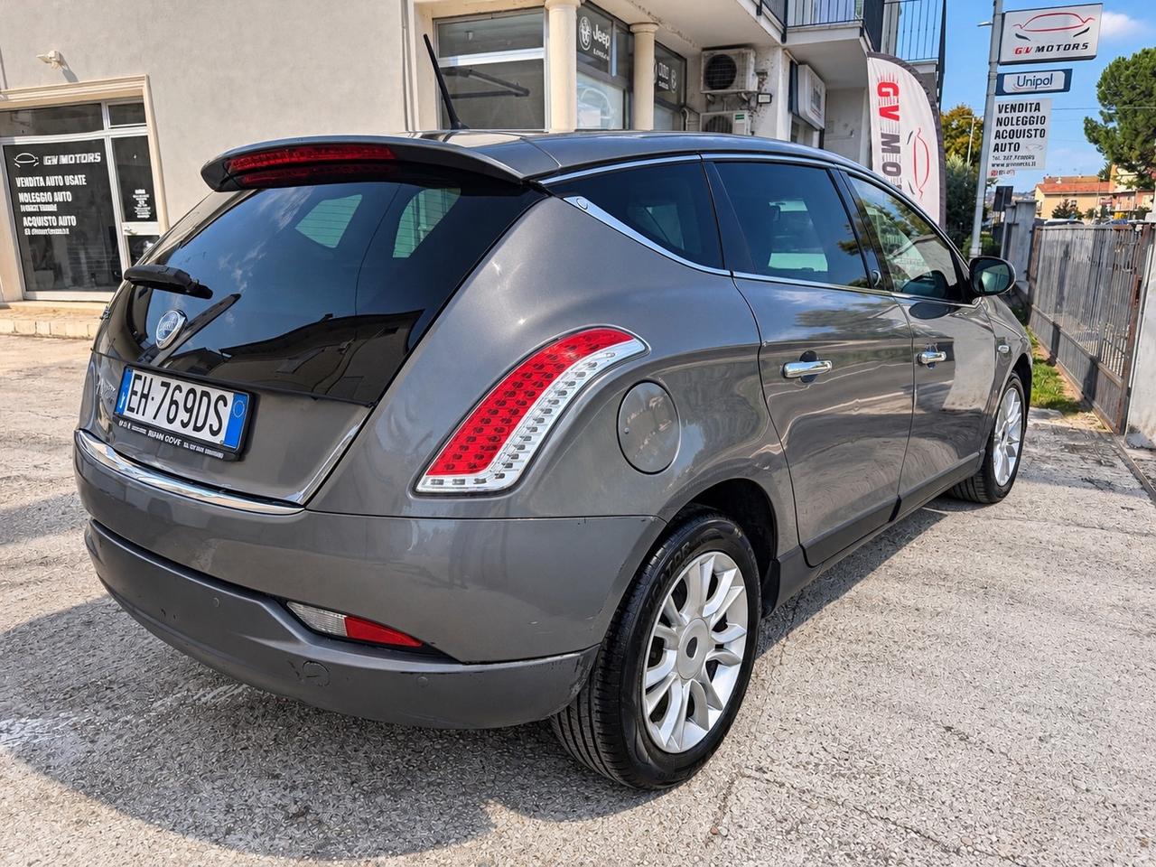 Lancia Delta 1.6 MJT 2011