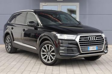 AUDI Q7 3.0 TDI quattro tiptronic Sport Plus 7 posti