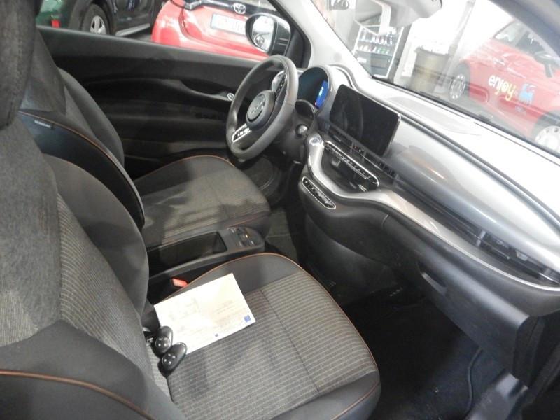 Fiat 500 500e Berlina 42 kWh Icon +