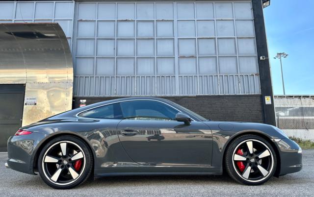 PORSCHE 991 3.8 50th ANNIVERSARY manual gearshift