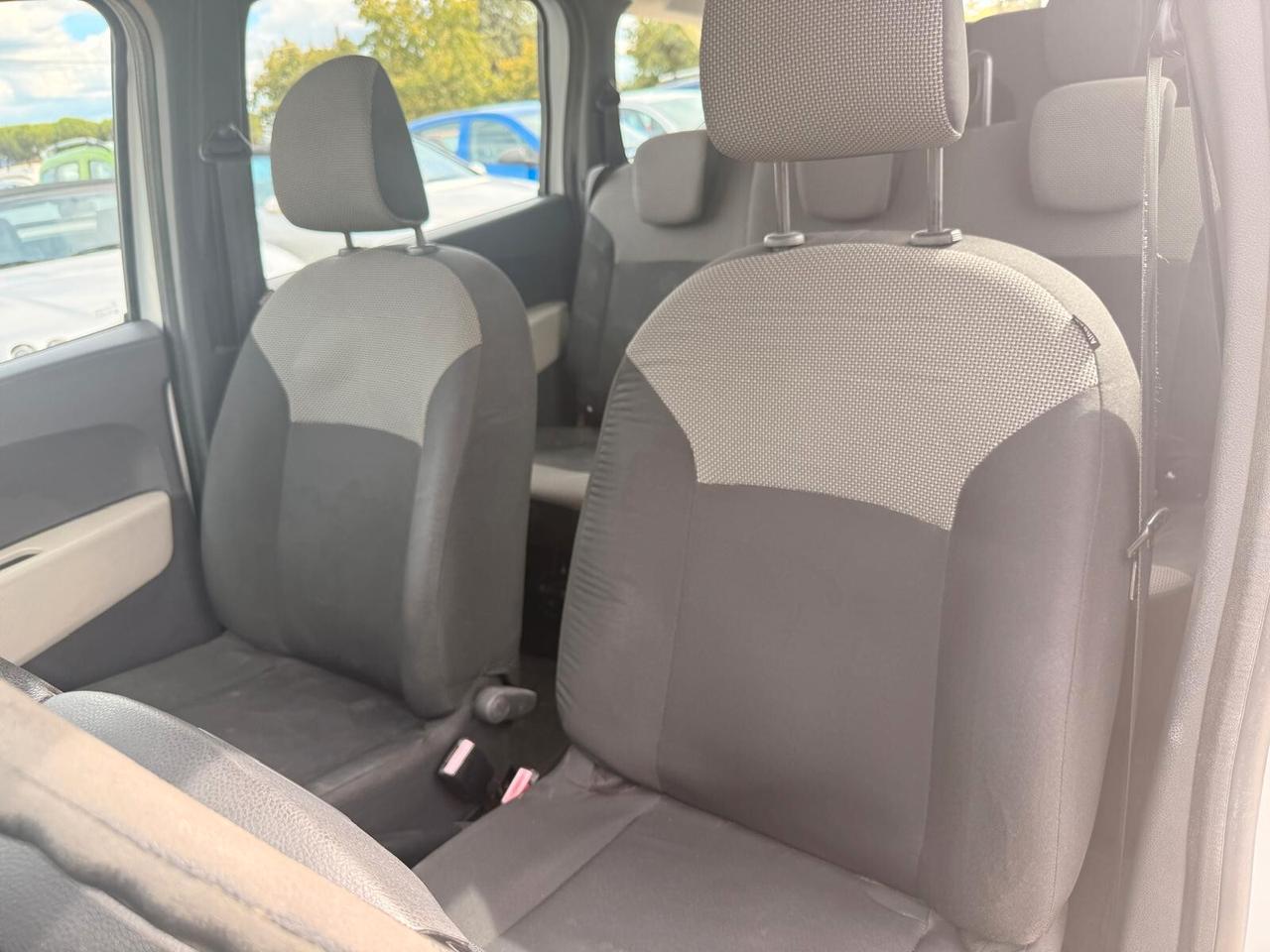 Dacia Lodgy 1.5 dCi 8V 90CV 7 posti Lauréate