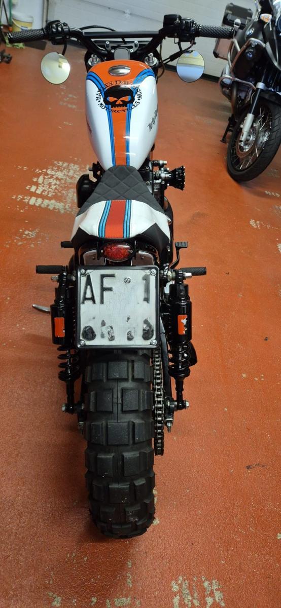 Harley-Davidson - Sportster - 1200 Custom- XL 1200C
