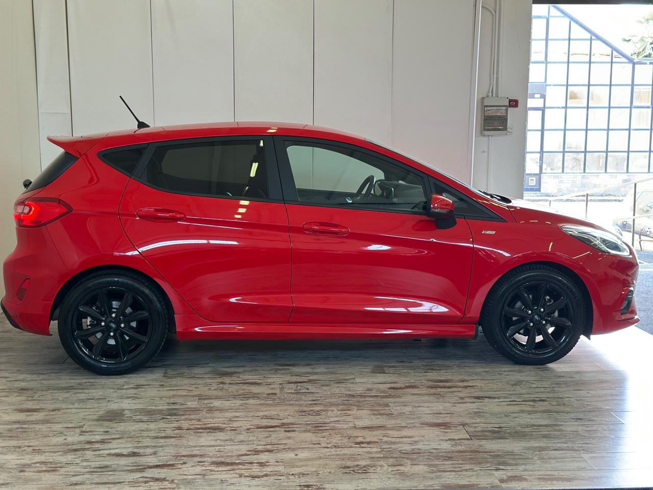 Ford Fiesta 1.1 Benzina 85 CV 5 porte ST-Line Ok Neopatentati