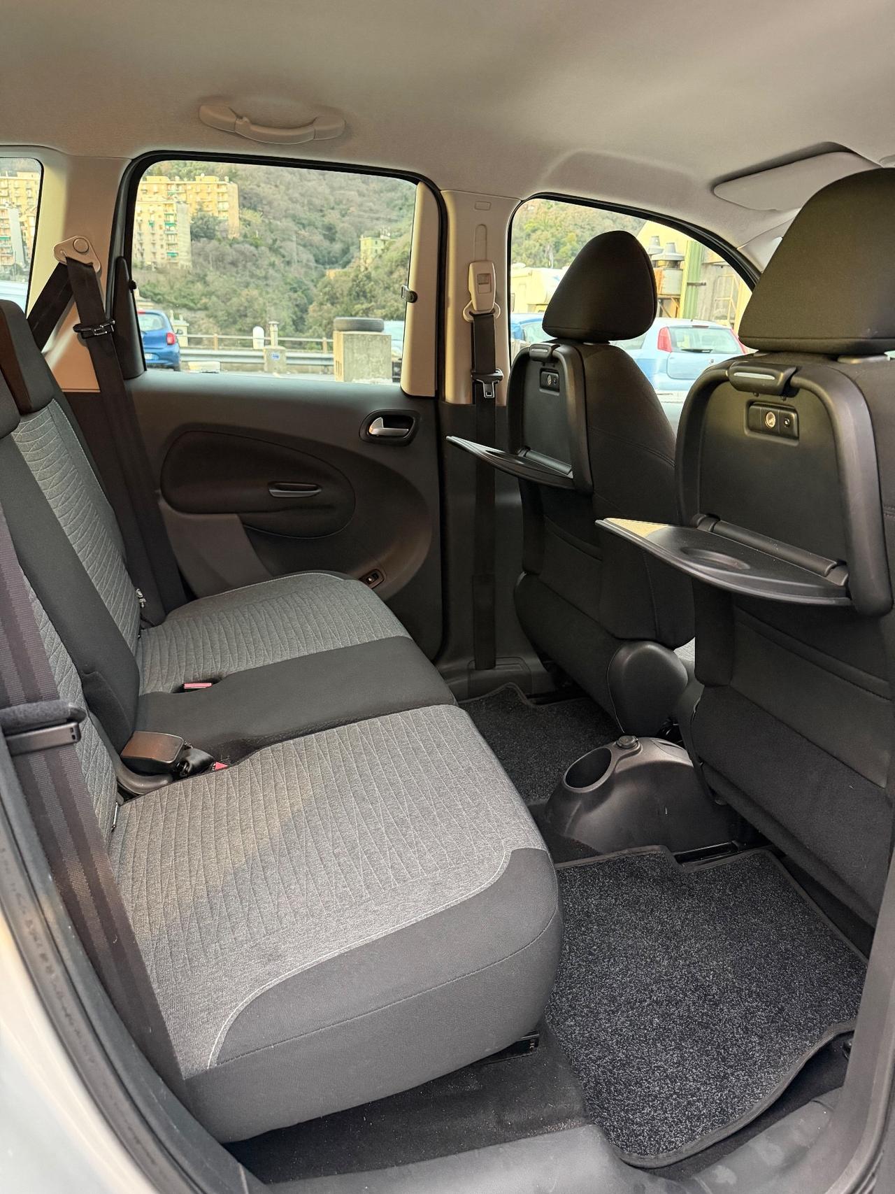 Citroen C3 Picasso BlueHDi 100 Exclusive - NEOPATENTATI