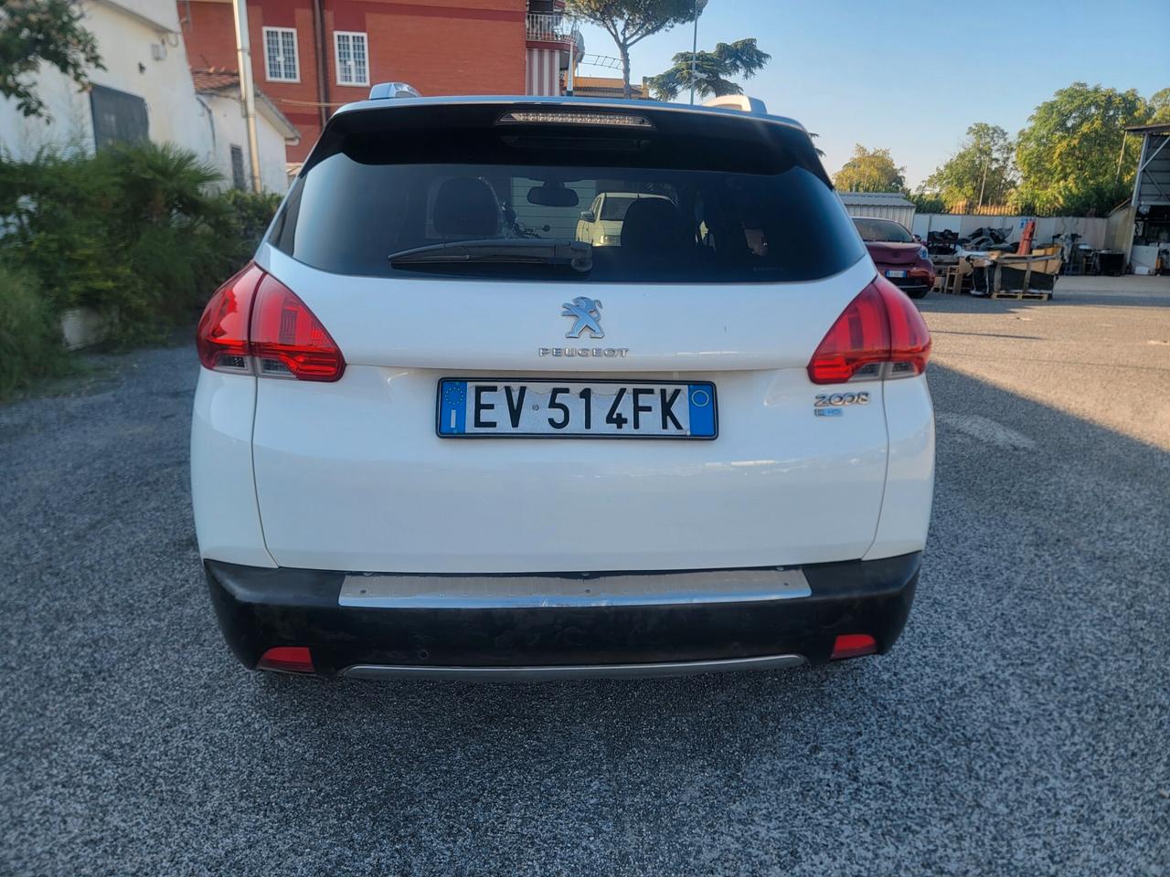 Peugeot 2008 1.6 120CV Allure DISTRIBUZIONE NUOVA!