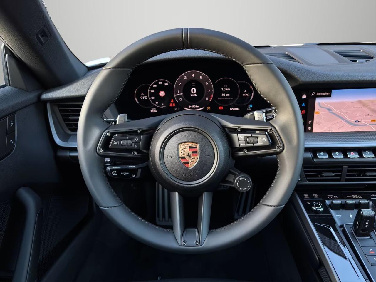 PORSCHE 992 911 Carrera