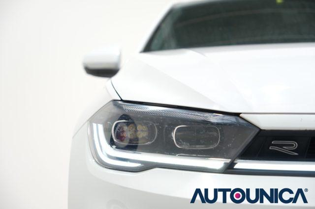 VOLKSWAGEN Polo 1.0 TSI DSG R-LINE AUTOMATICA NEOPATENTATI