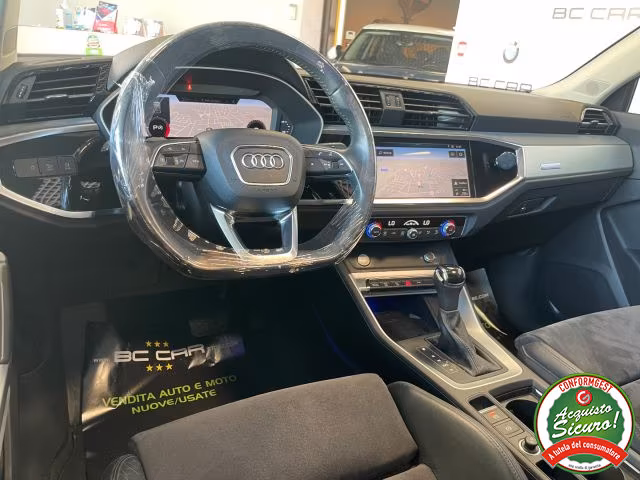 AUDI Q3 35 TDI S tronic *TETTO,LUCI AMBIENTE,PELLE*