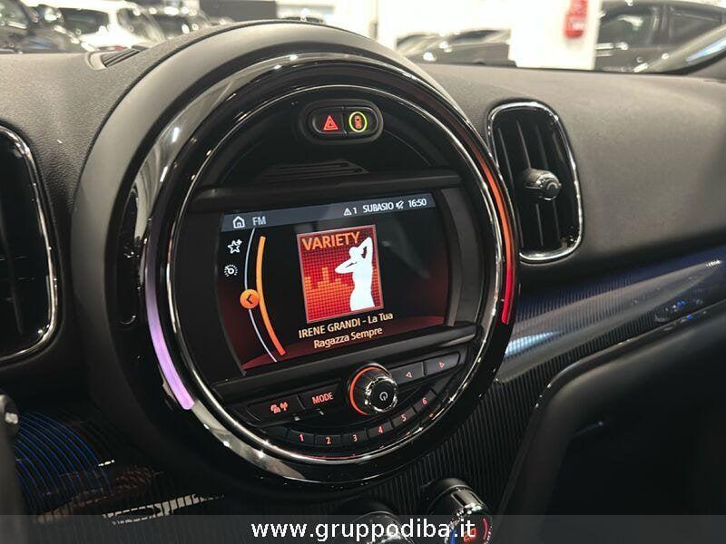 MINI Countryman Mini F60 2017 Benzi Mini 1.5 One Hype auto