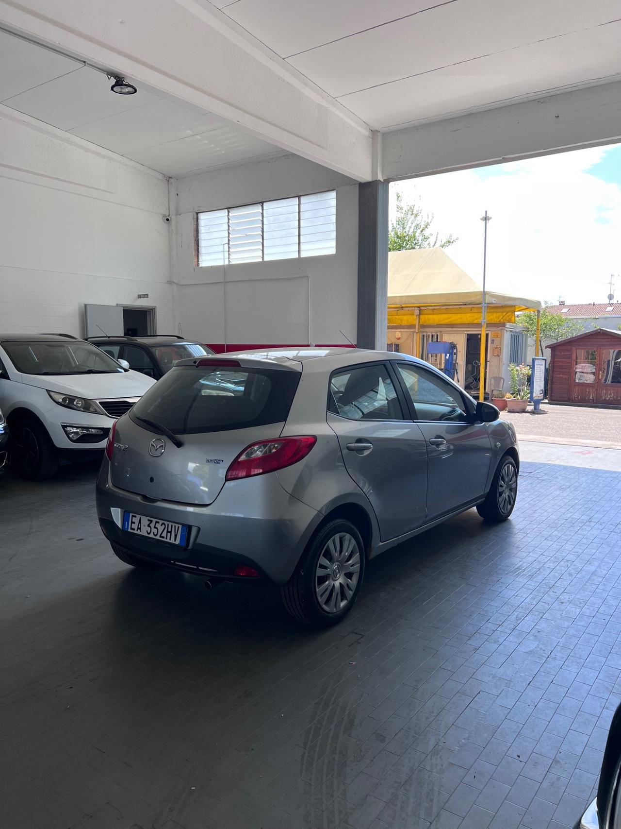 Mazda 2 1.3 Benzina 75CV 5p. Neopatentati