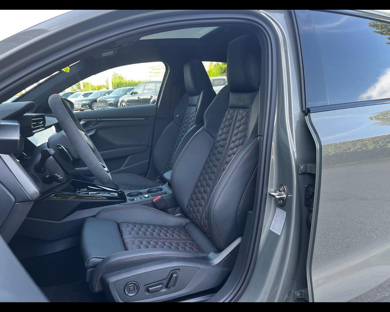 AUDI Audi RS 3 Sportback 294 kW S tronic