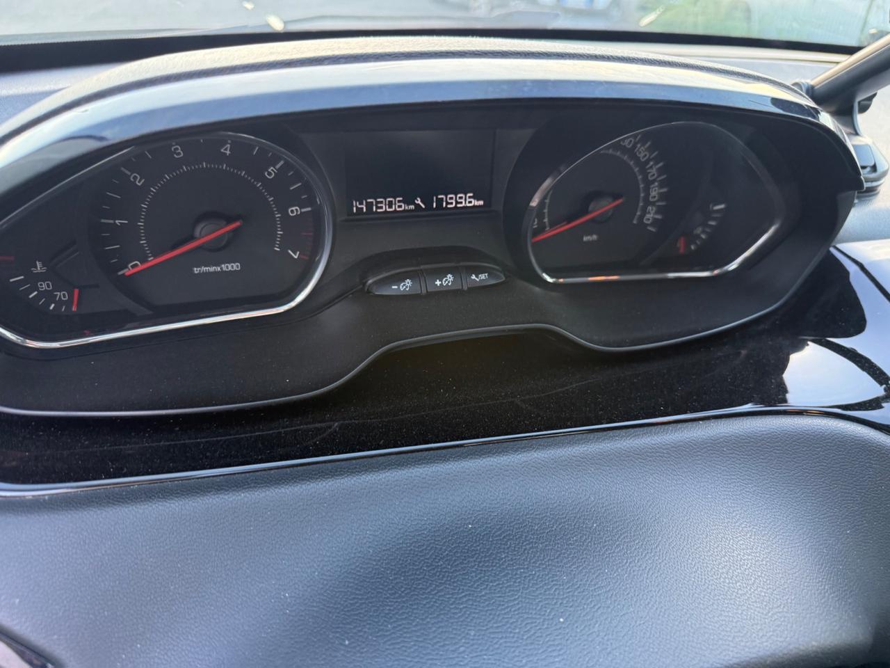 Peugeot 208 1.2 VTi 82 CV 5 porte Access