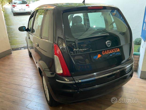 Lancia MUSA BENZINA - NEOPATENTATI - DISTRIBUZIONE