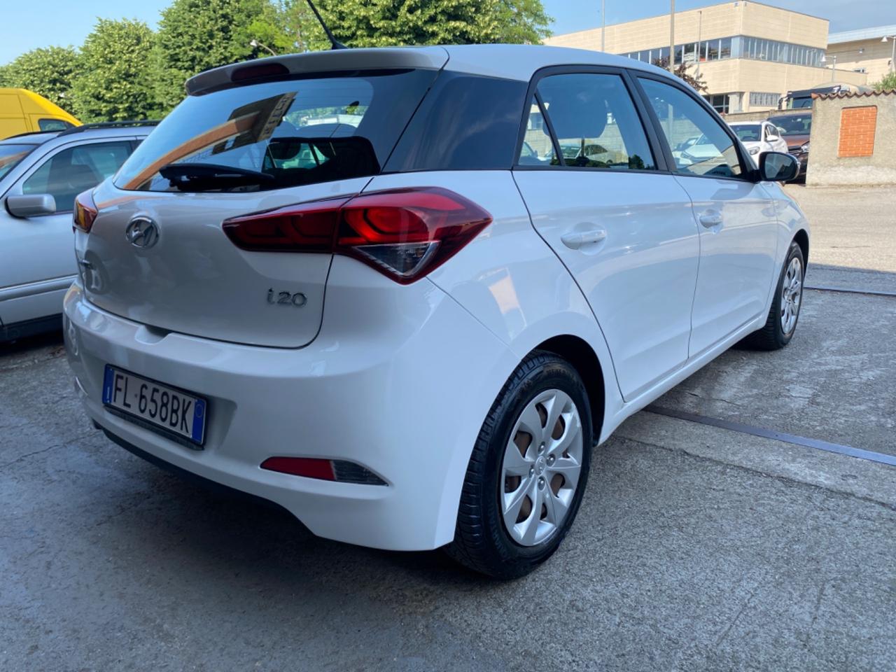 Hyundai i20 1.2 5 porte Classic