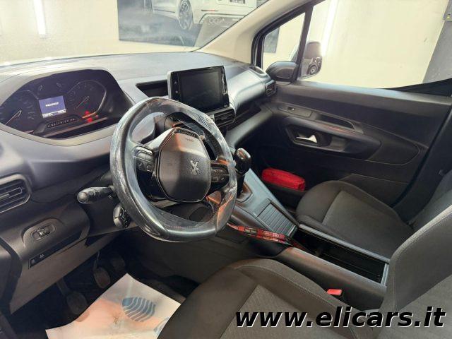 PEUGEOT Rifter Puretech 110 S&S Allure Standard