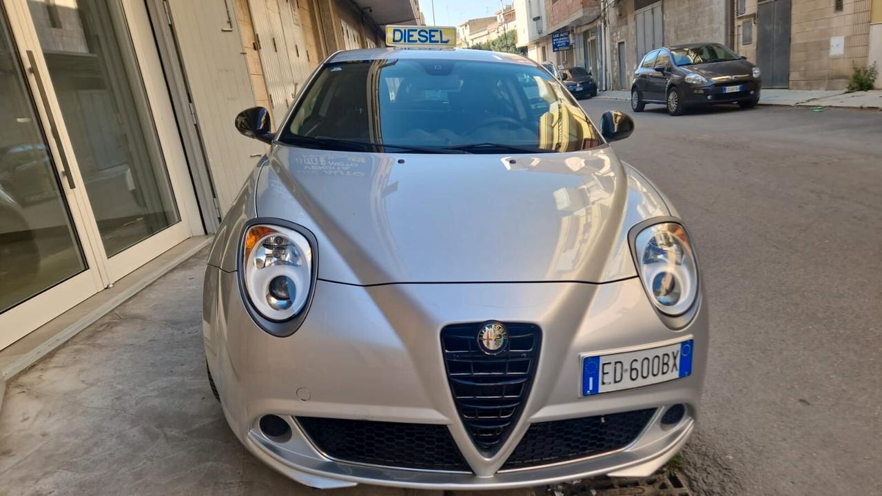 Alfa Romeo MiTo 1.3 JTDm-2 95 CV S&S Distinctive Premium Pack