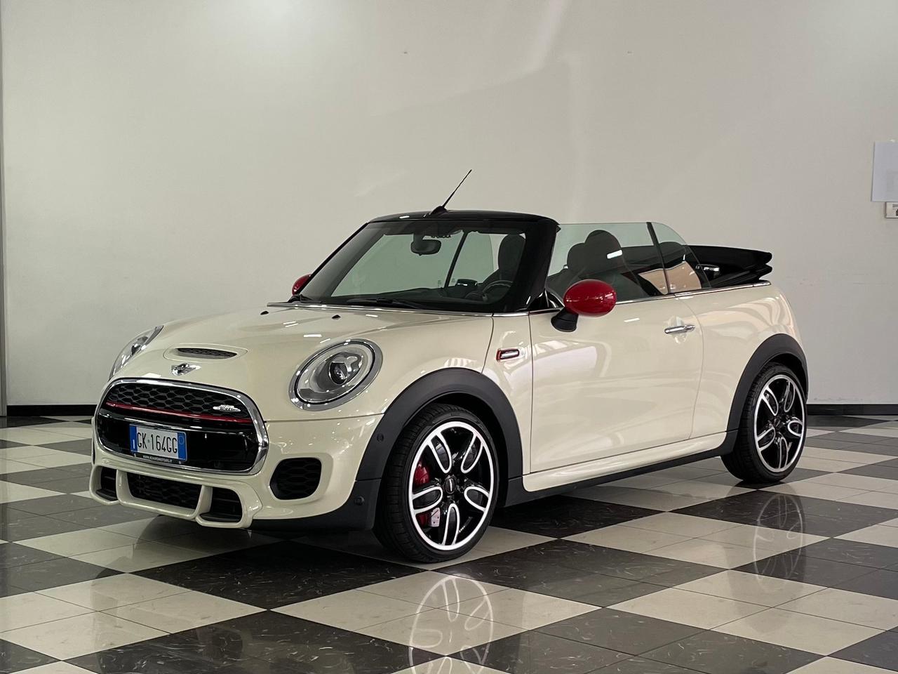 Mini Cabrio John Cooper Works John Cooper Works cabrio xeno led