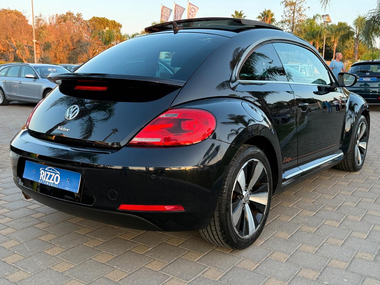 Volkswagen Maggiolino 1.6 TDI DSG R-ine Cup Tetto Navi Xenon