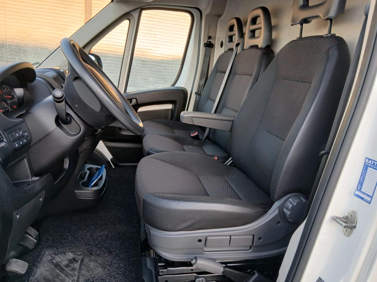 PEUGEOT BOXER 2.2 BLUEHDI 120 S&S PC-TN