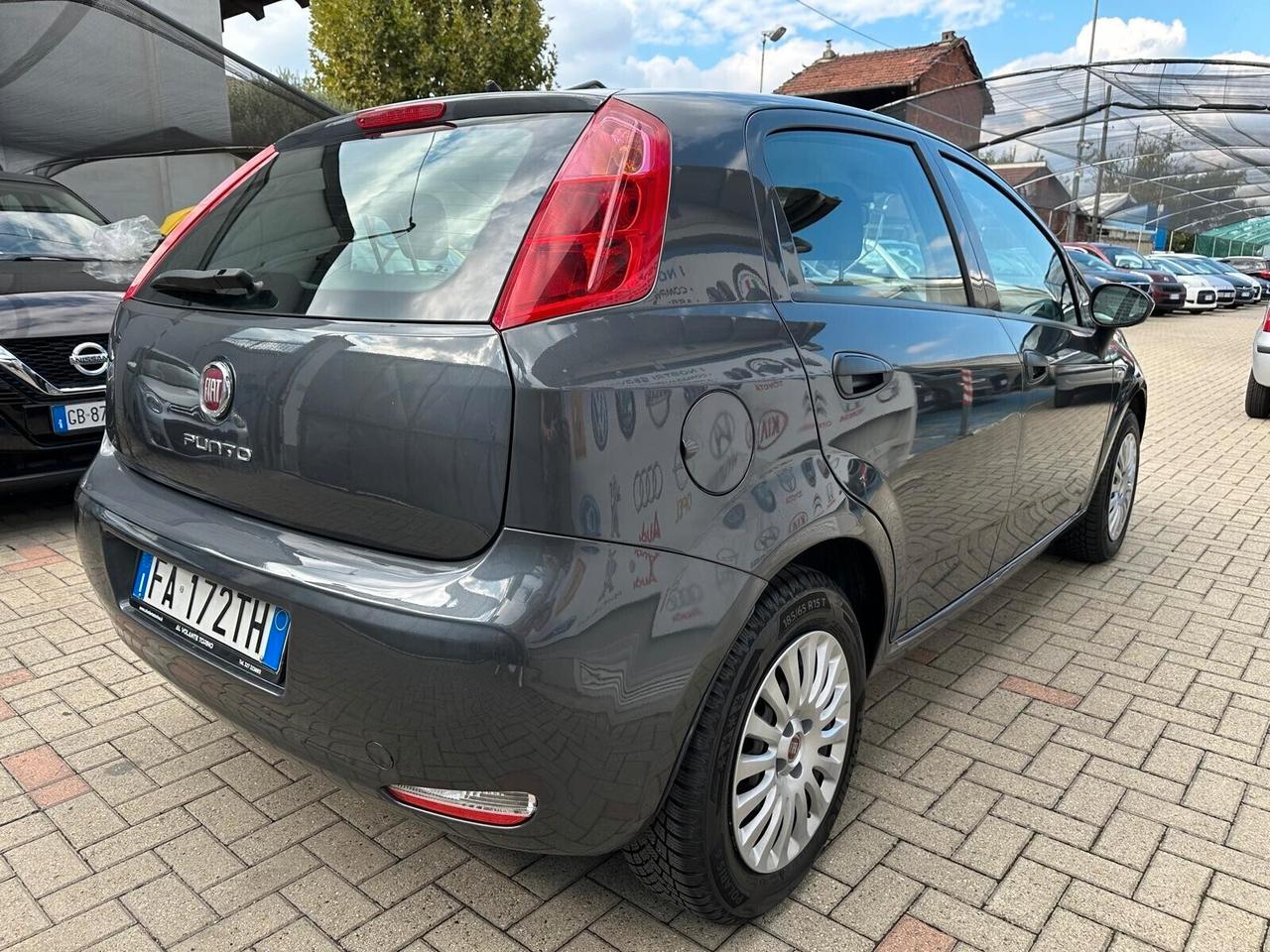 Fiat Punto 1.2 8V 5 porte Street - NeoPatentati