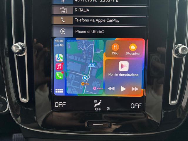 VOLVO XC40 T5 Recharge Plug-in Hybrid Inscription Expression