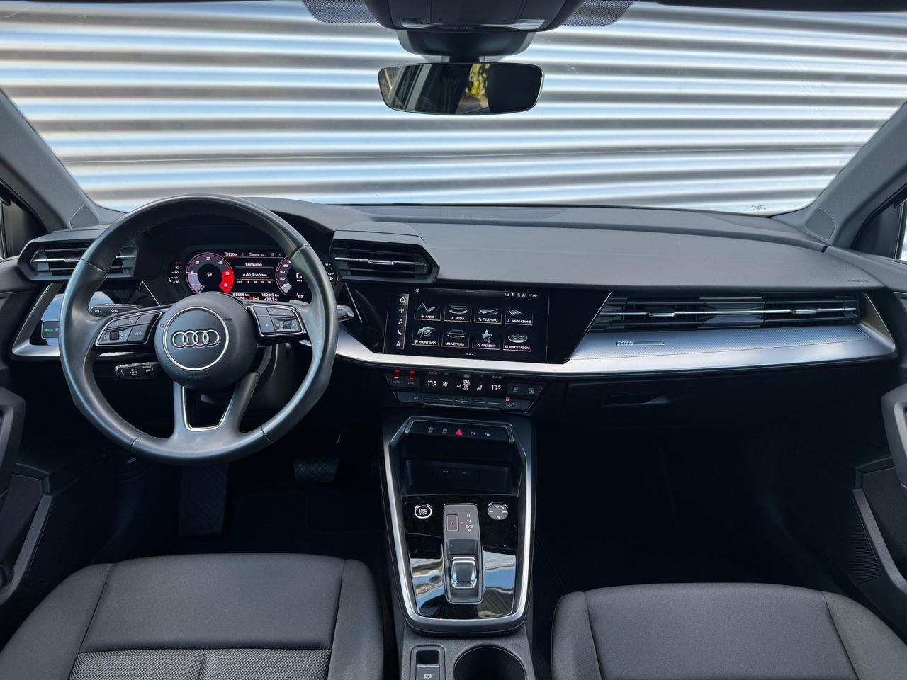 AUDI A3 SPORTBACK 30 TDI S-TRONIC BUSINESS ADVANCED
