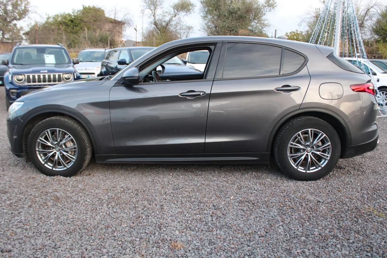 Alfa Romeo Stelvio Tua A SOLI 280€ al mese Anticipo Zero