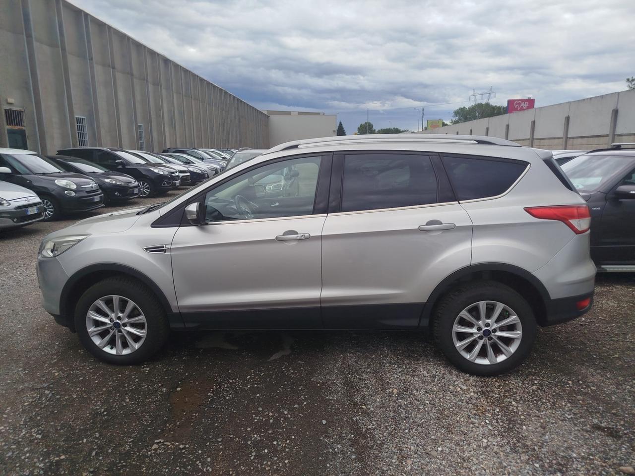 Ford Kuga 2.0 TDCI 150 CV S&S 4WD Titanium