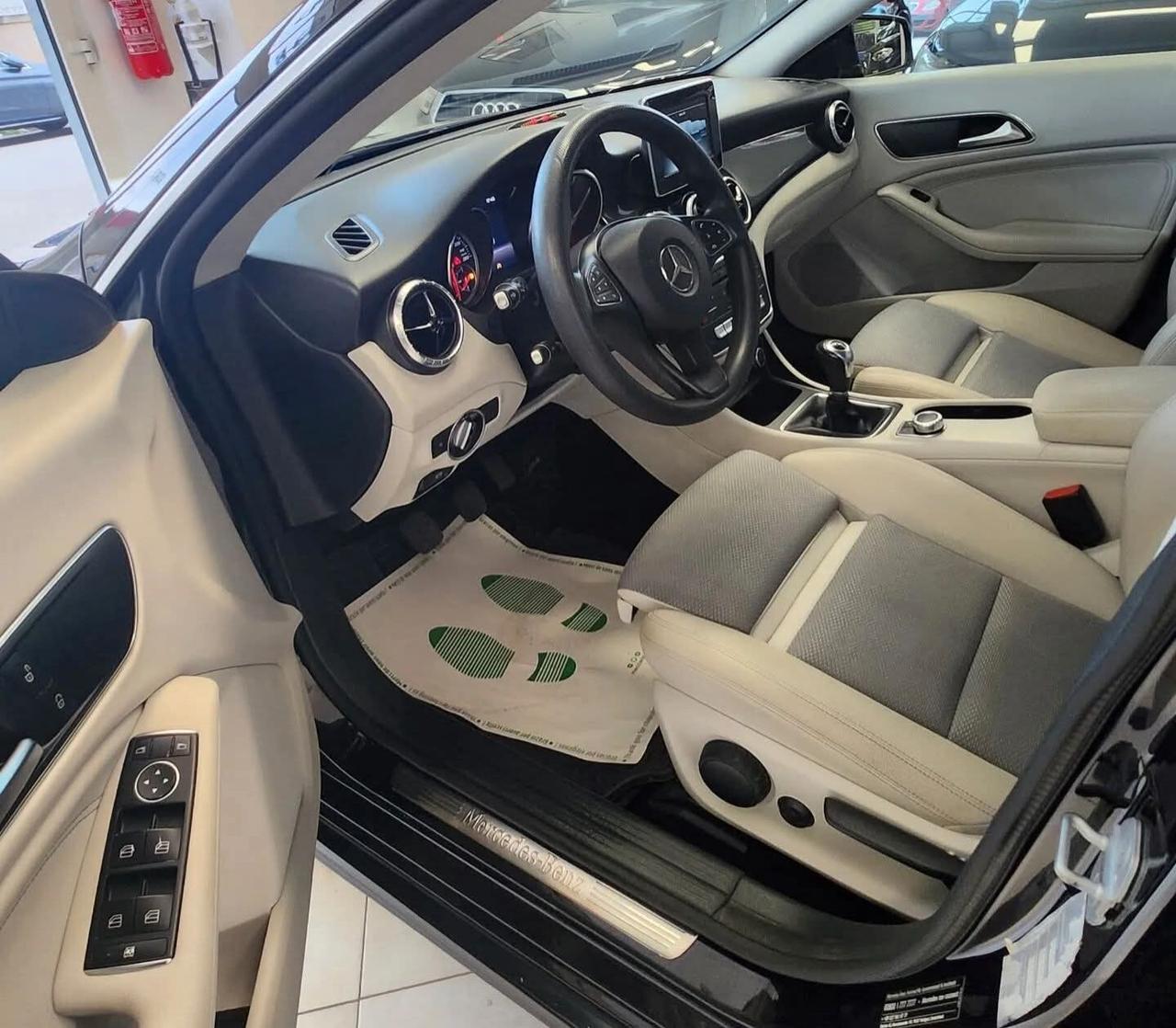 Mercedes-benz A 180 d Premium SW