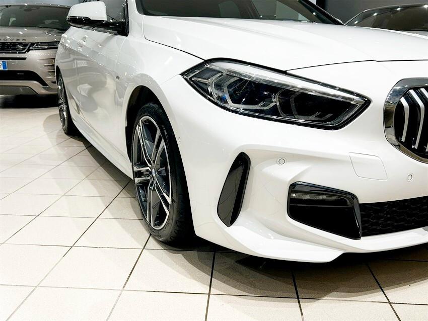 Bmw 116 116d 5p. Msport