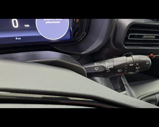 FIAT Doblo Passo Corto 1.5 d 100cv VERSIONE VETTURA