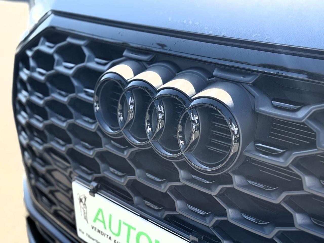 AUDI Q3 SPB 35 TFSI Identity Black 150CV S line