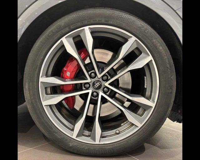 AUDI SQ8 TFSI quattro tiptronic sport attitude