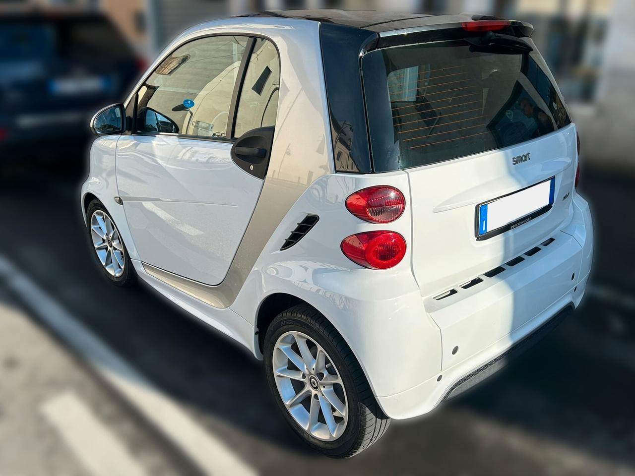 Smart ForTwo 1.0 mhd Passion 71cv FL - ANCHE PER NEOPATENTATI