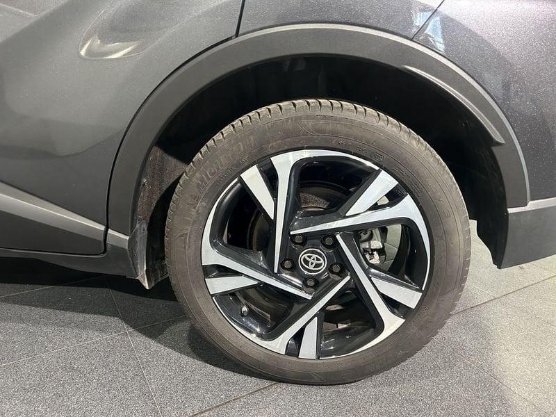 Toyota C-HR 1.8 Hybrid E-CVT Trend