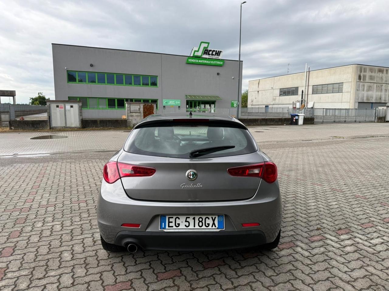 Alfa Romeo Giulietta 1.6 JTDm-2 105 CV Distinctive