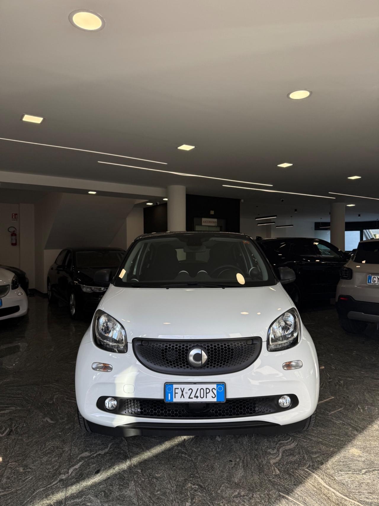 Smart ForFour 70 1.0 Youngster 71Cv My18
