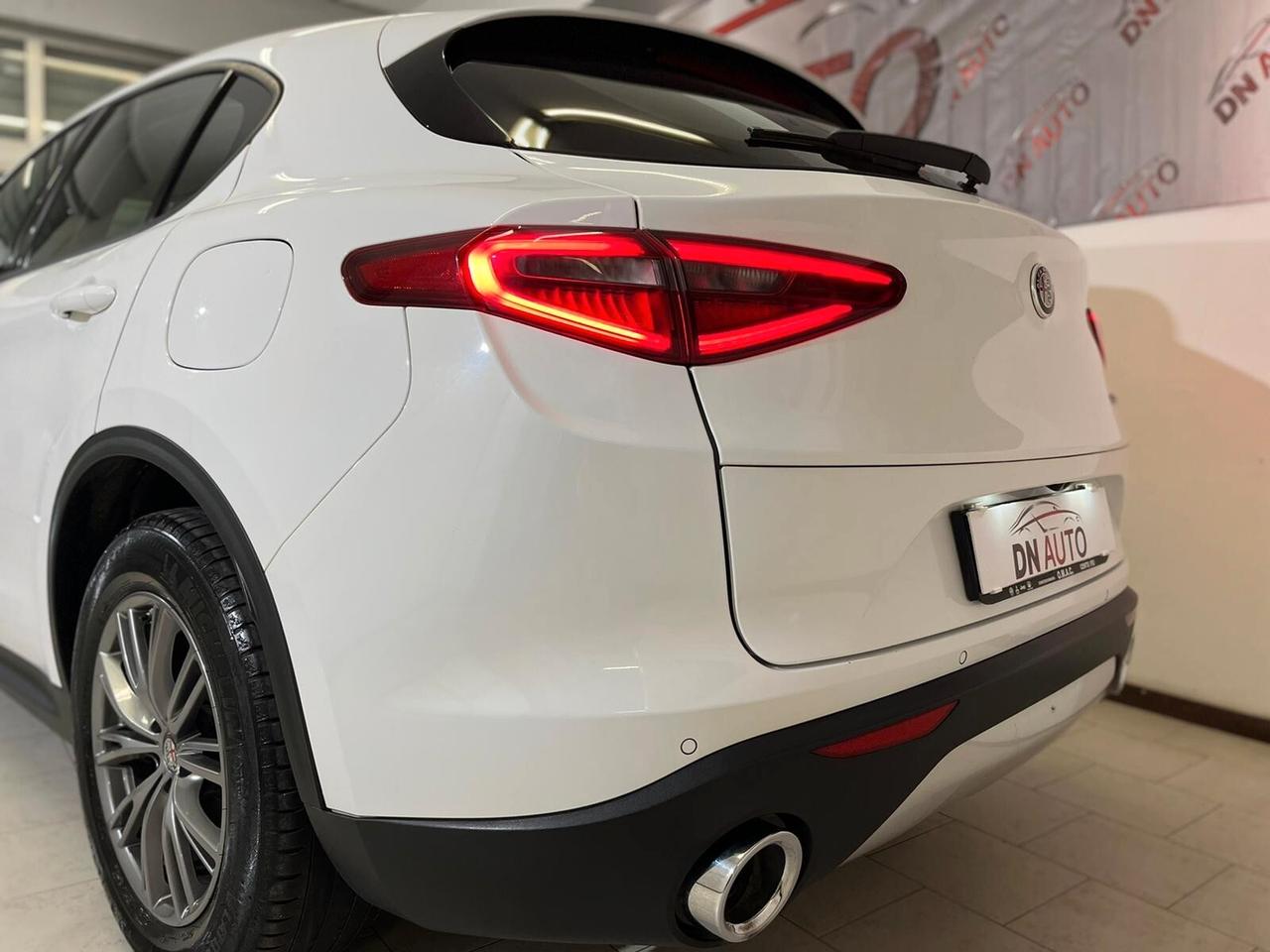Alfa Romeo Stelvio 2.2 Turbodiesel 180 CV AT8 Q4 Executive