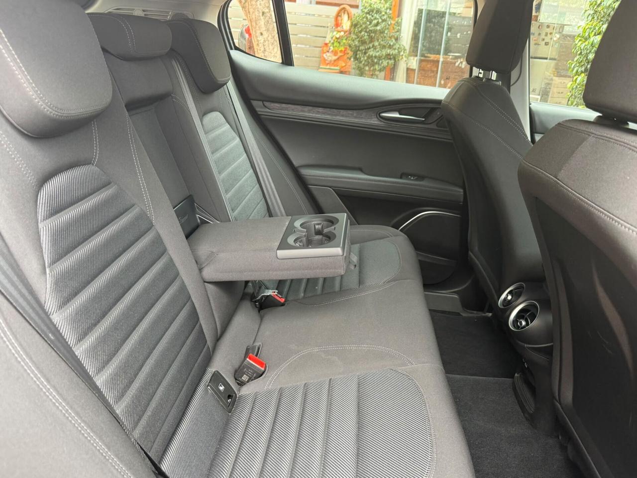 Alfa Romeo Stelvio 2.2 TD 190CV AT8 Q4 Business