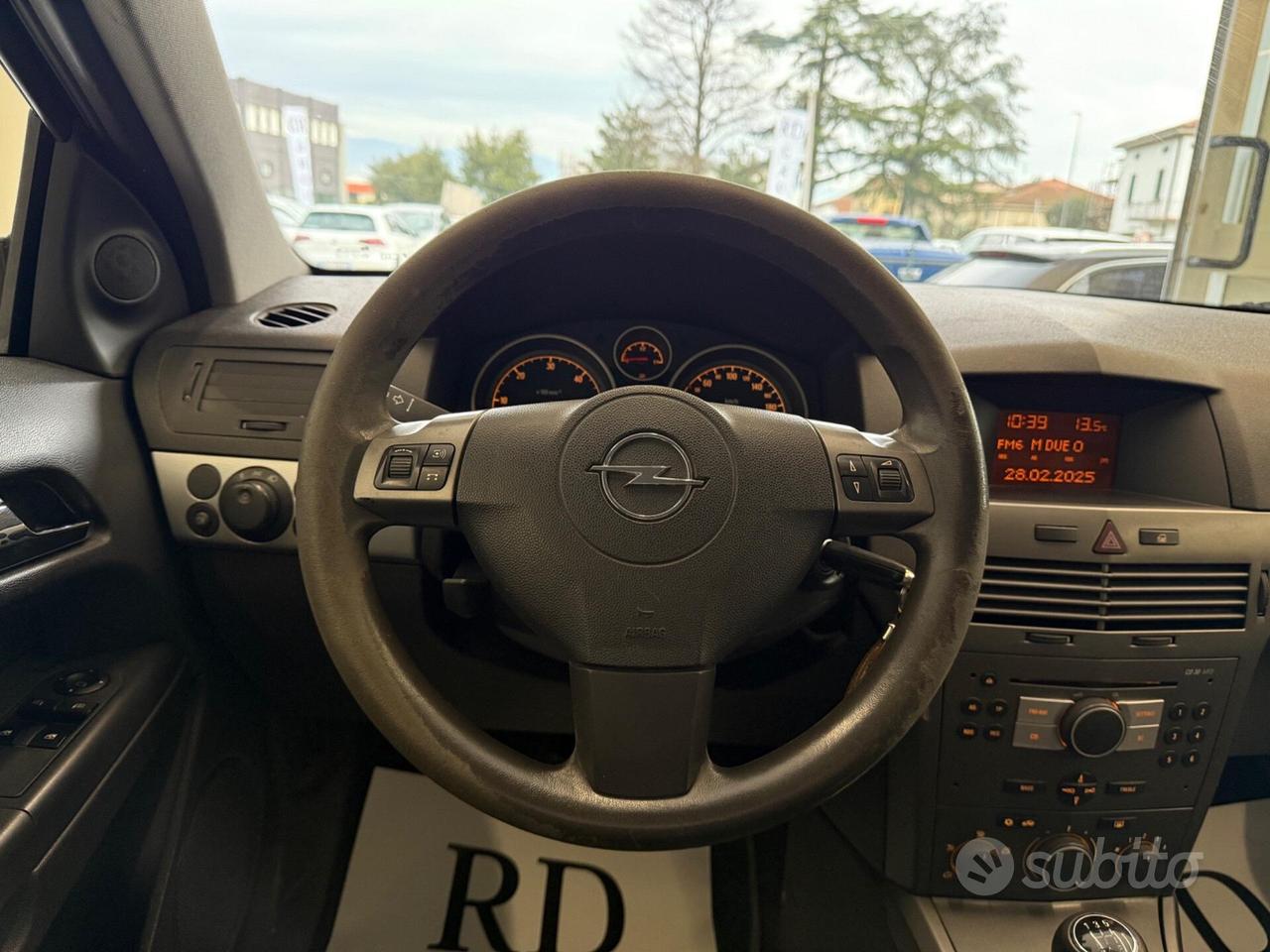 Opel Astra GTC 1.7 CDTI