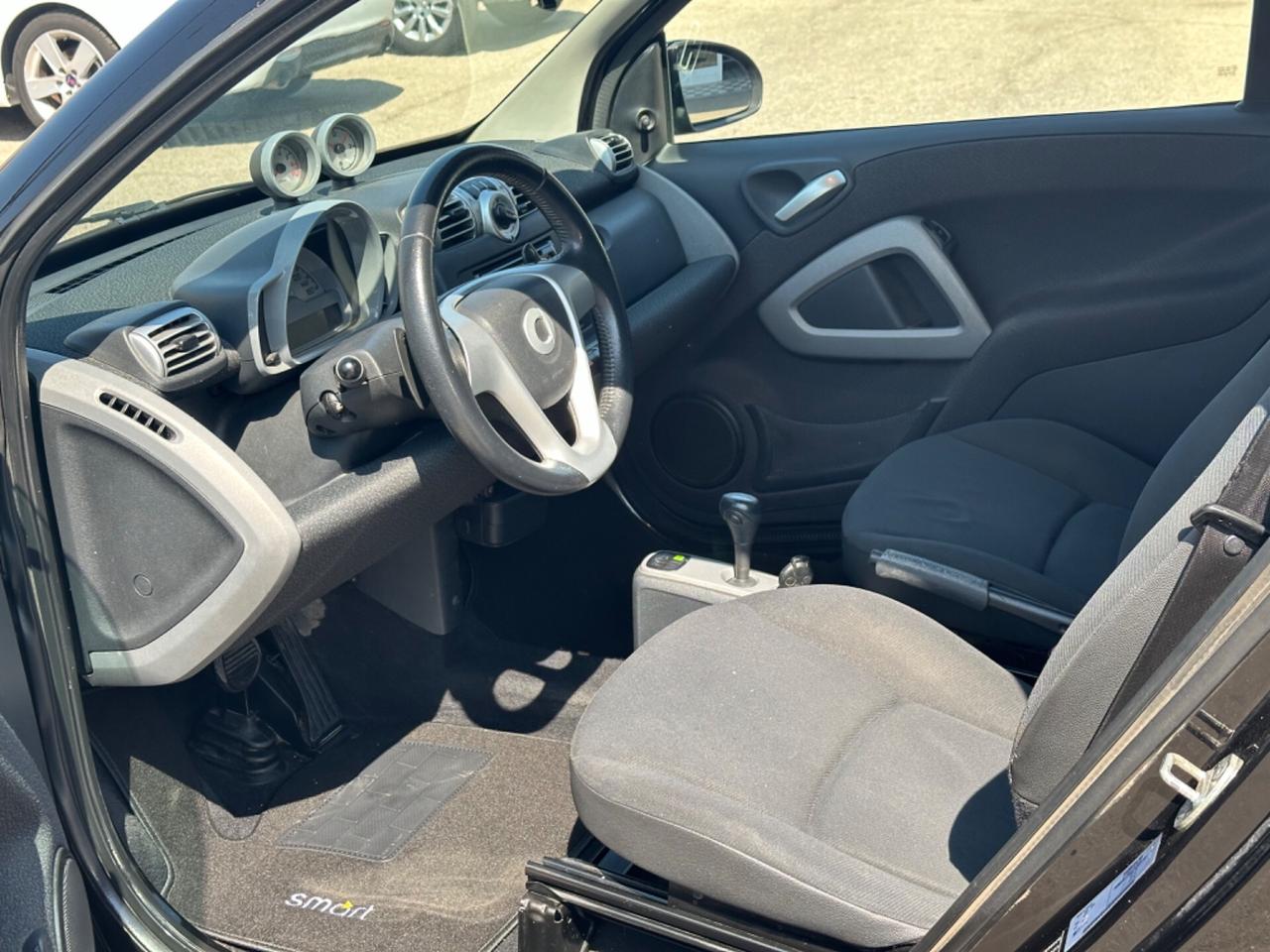 SMART CON POCHI KM PERFETTISSIMA