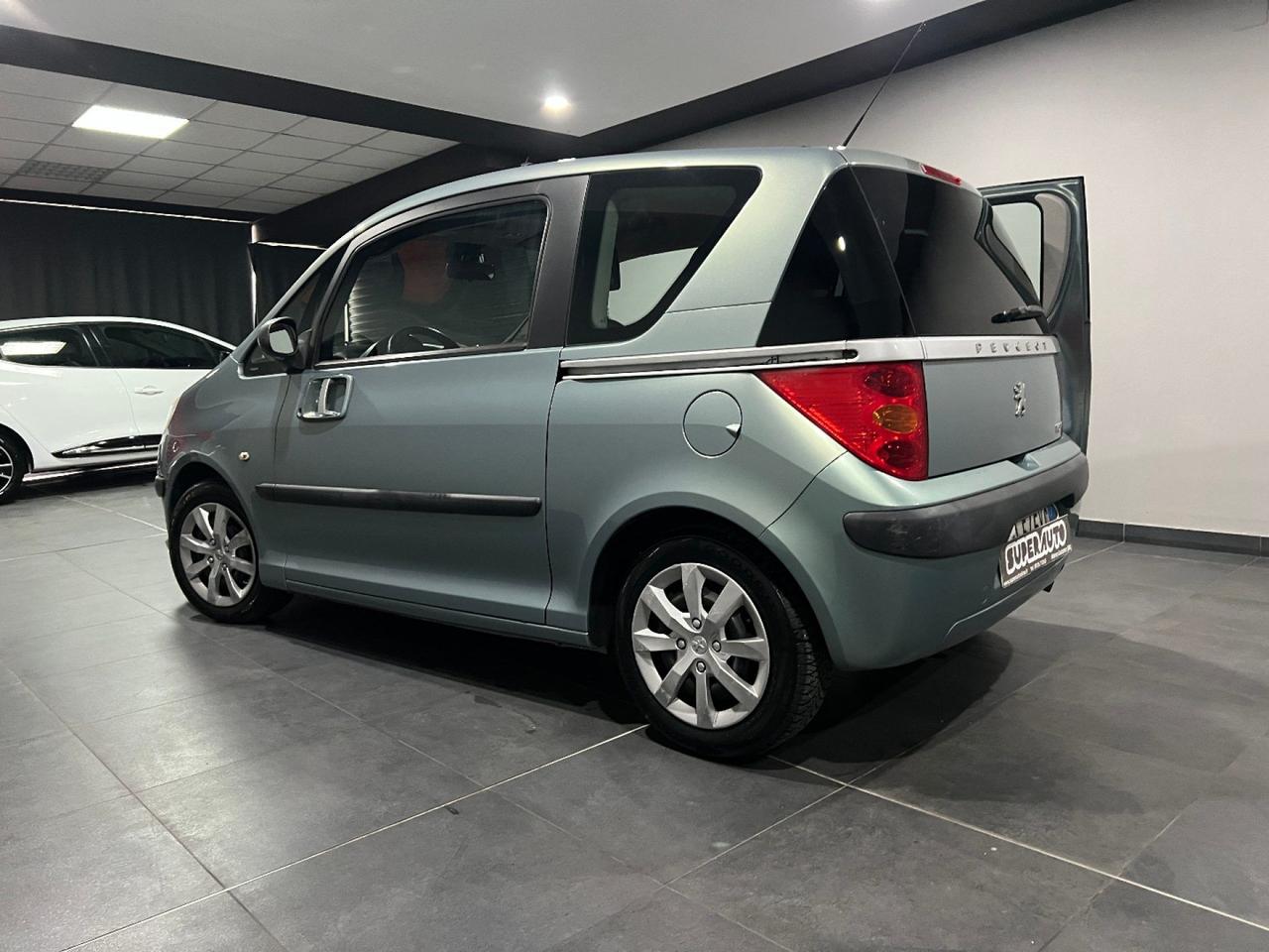 Peugeot 1007 1.4 HDi Sporty