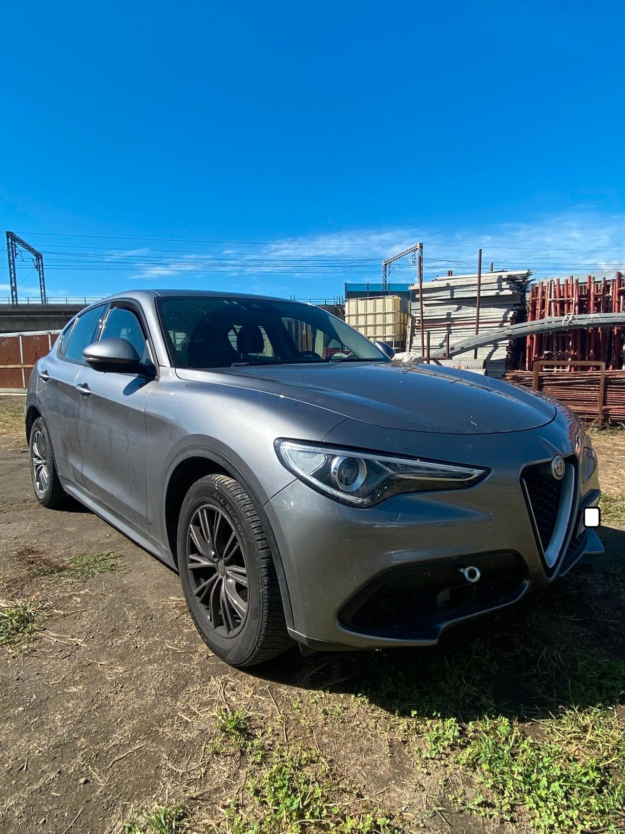 Alfa Romeo Stelvio Business 2020 2.2 160CV MOTORE ROTTO