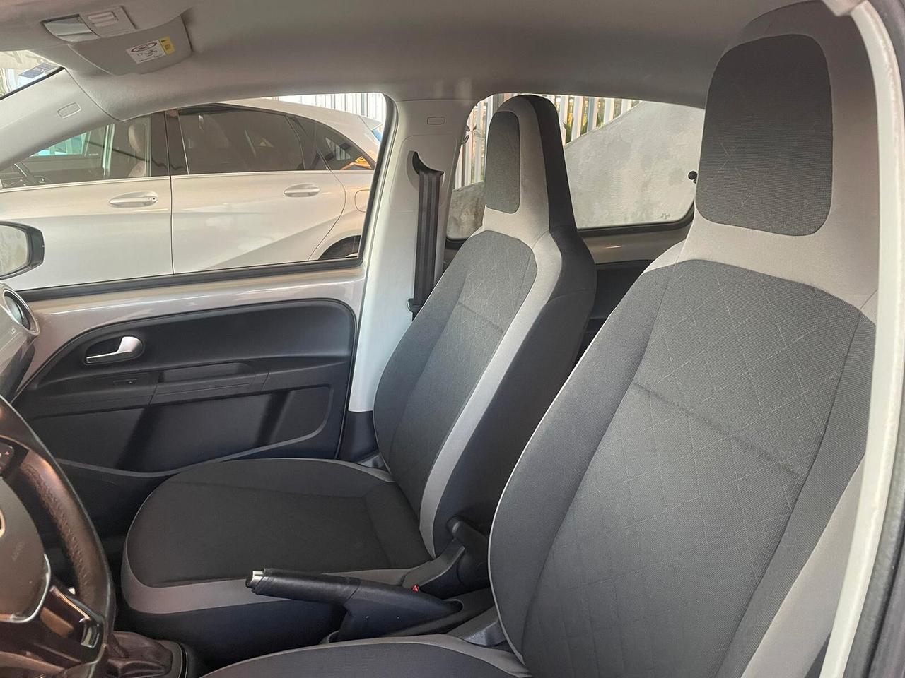 Volkswagen up! e-up! 82 CV