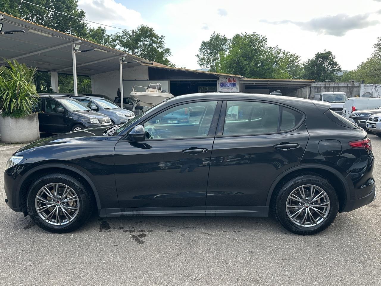 Alfa Romeo Stelvio 2.2 TD 180 CV AT8 RWD