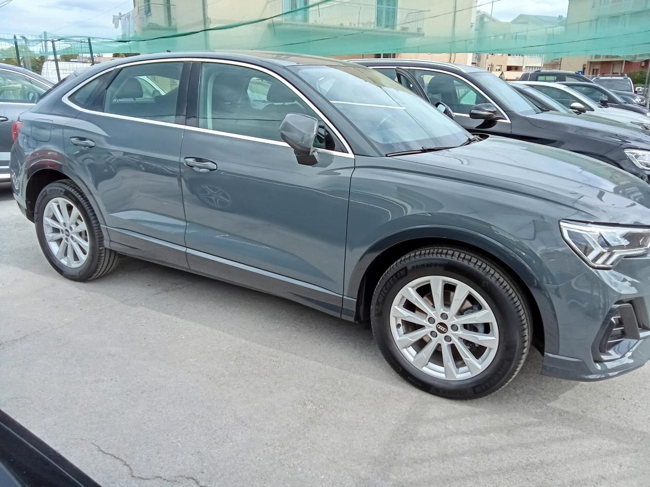 Audi Q3 SPB 35 TDI S line edition