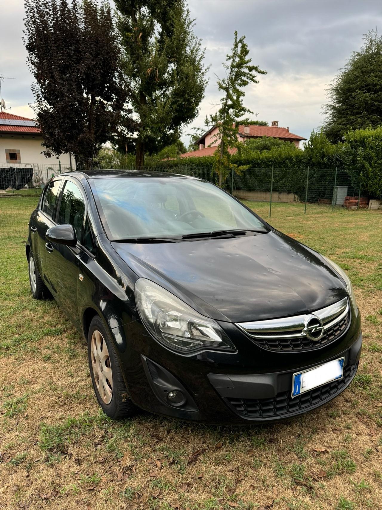 Opel Corsa 1.2 5 porte Sport