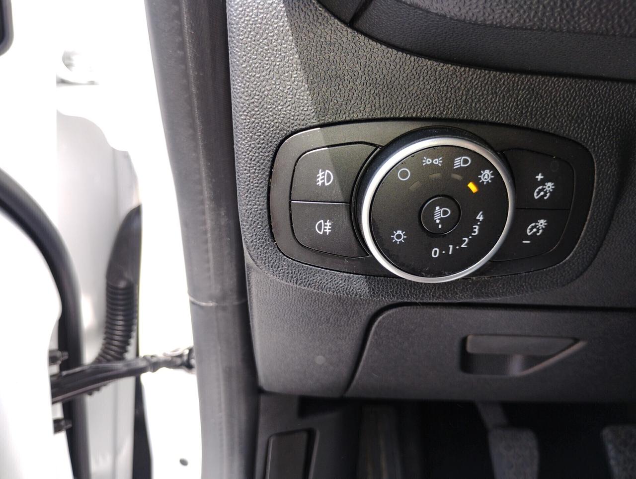 Ford Fiesta 1.5 EcoBlue 5 porte Connect