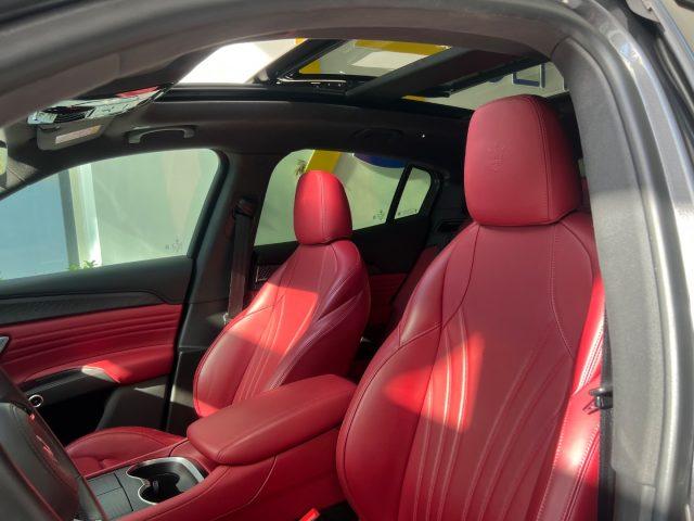 MASERATI Grecale MHEV 330 CV AWD Modena tetto da?529,00 mensili